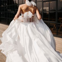 Nortier-Botley-Hill-Barn-Editorial-Miss-Bush-bridal-fashion-121